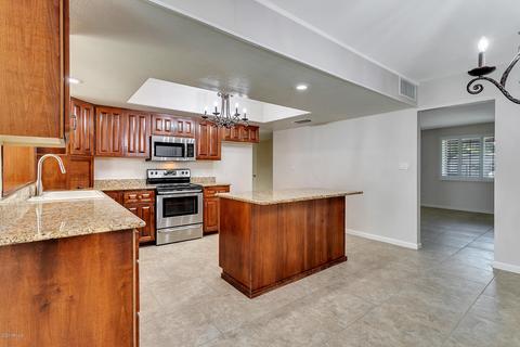 2716 E Cannon Dr, Phoenix, AZ 85028 photo 9