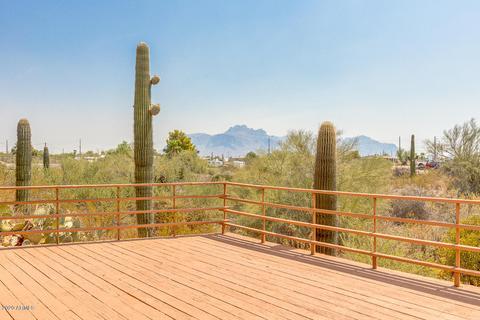 928 E Junction St, Apache Junction, AZ 85119 photo 4