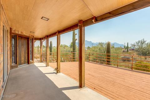 928 E Junction St, Apache Junction, AZ 85119 photo 3