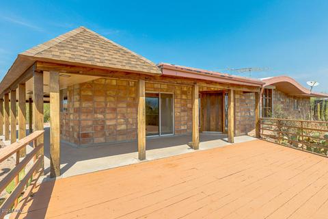 928 E Junction St, Apache Junction, AZ 85119 photo 2