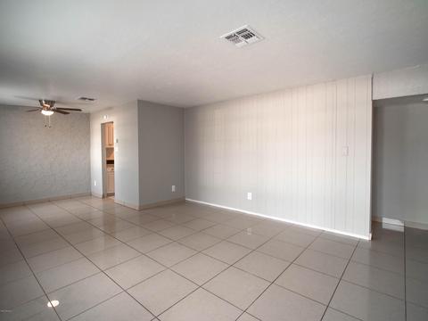 1334 N 36th Dr, Phoenix, AZ 85009 photo 4