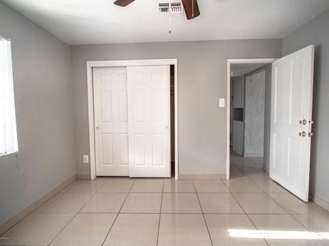 1334 N 36th Dr, Phoenix, AZ 85009 photo 10
