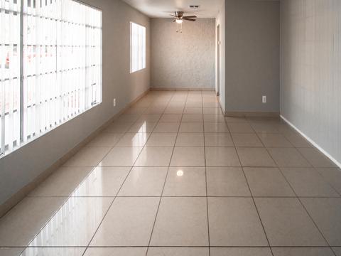 1334 N 36th Dr, Phoenix, AZ 85009 photo 3