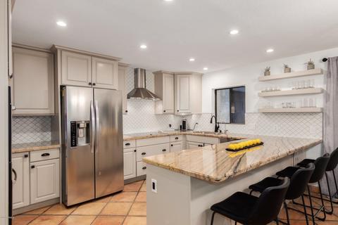 3127 E Minnezona Ave, Phoenix, AZ 85016 photo 5