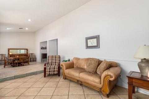 3707 E Lavender Ln, Phoenix, AZ 85044 photo 4