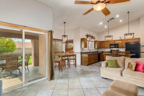 3707 E Lavender Ln, Phoenix, AZ 85044 photo 12
