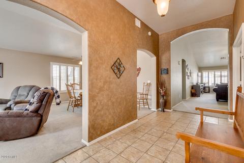 1804 E Arabian Dr, Gilbert, AZ 85296 photo 4
