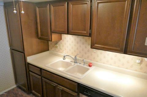 913 E Michigan Ave, Phoenix, AZ 85022 photo 9