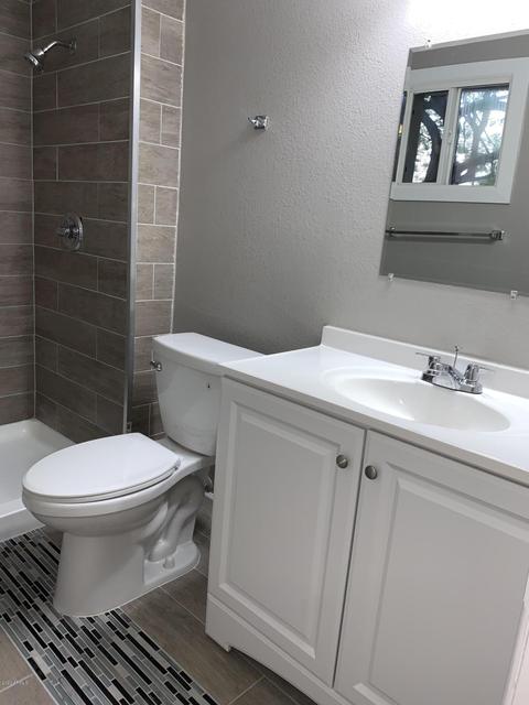 3116 N 80th Ln, Phoenix, AZ 85033 photo 12