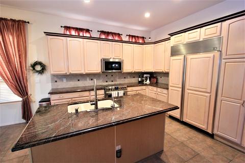 1906 S Boulder Ct, Gilbert, AZ 85295 photo 8