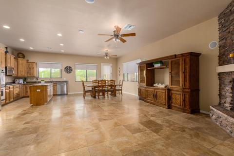 1049 E Tumbleweed Dr, Phoenix, AZ 85085 photo 9
