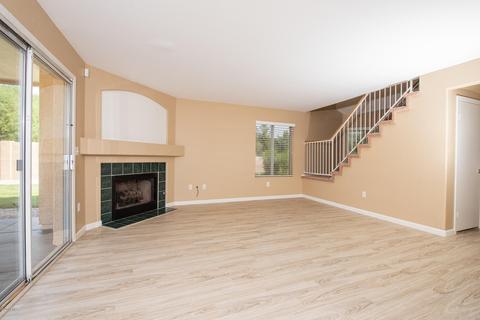 856 E Geronimo Ct, Chandler, AZ 85225 photo 4