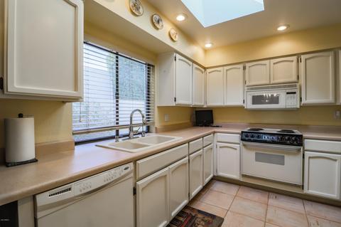 1819 E Desert Park Ln, Phoenix, AZ 85020 photo 11