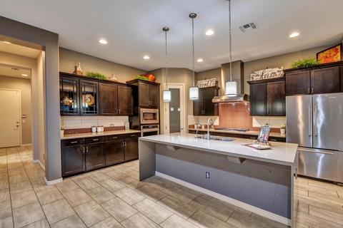 3625 E Cassia Ln, Gilbert, AZ 85298 photo 9