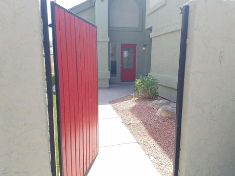 433 E Kerry Ln, Phoenix, AZ 85024 photo 3