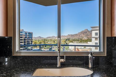 2402 Esplanade Ln #1001, Phoenix, AZ 85016 photo 15