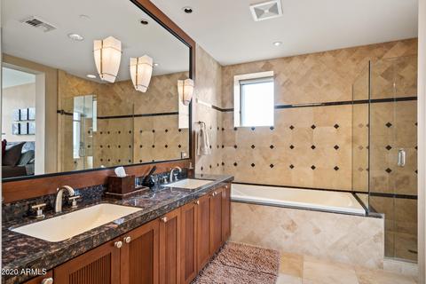 2402 Esplanade Ln #1001, Phoenix, AZ 85016 photo 25