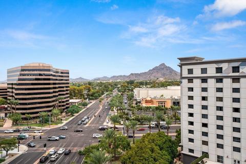 2402 Esplanade Ln #1001, Phoenix, AZ 85016 photo 17