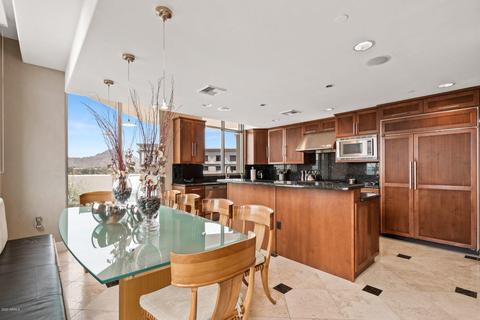 2402 Esplanade Ln #1001, Phoenix, AZ 85016 photo 13