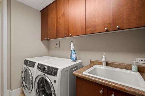 2402 Esplanade Ln #1001, Phoenix, AZ 85016 photo 29