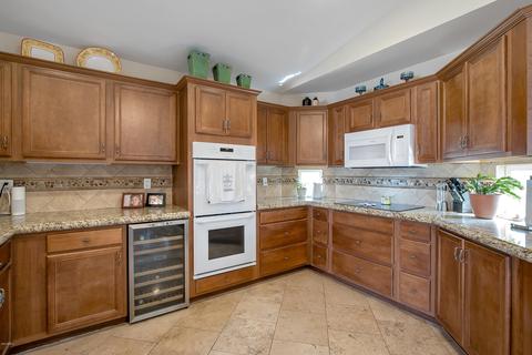 2005 E Sheena Dr, Phoenix, AZ 85022 photo 3
