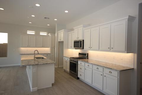 6941 E Russell St, Mesa, AZ 85207 photo 1