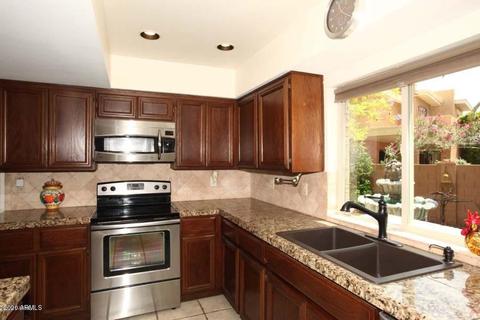951 E Lois Ln, Phoenix, AZ 85020 photo 5