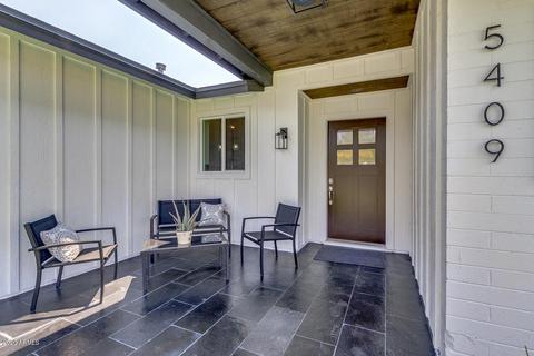 5409 E Pinchot Ave, Phoenix, AZ 85018 photo 1