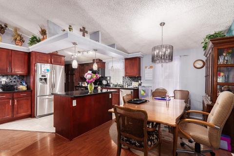 1446 E 21st Ave, Apache Junction, AZ 85119 photo 4