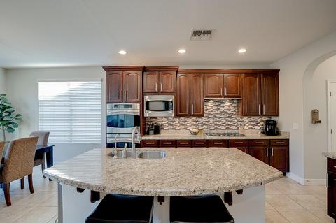 1849 E Indigo St, Gilbert, AZ 85298 photo 3
