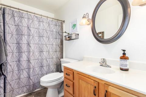 916 E Grandview Rd, Phoenix, AZ 85022 photo 13
