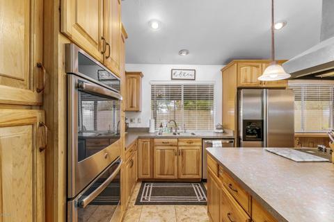 916 E Grandview Rd, Phoenix, AZ 85022 photo 11