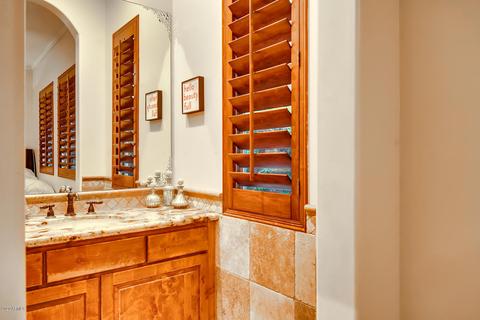 3847 Expedition Way, Phoenix, AZ 85050 photo 27