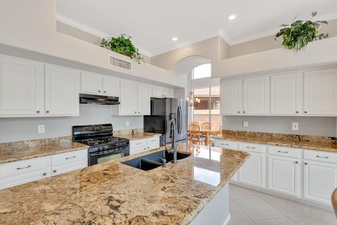 1041 N Tatum Ln, Gilbert, AZ 85234 photo 6