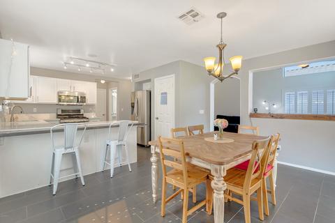 3328 E Blackhawk Dr, Phoenix, AZ 85050 photo 6