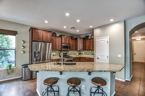 3534 E Amber Ln, Gilbert, AZ 85296 photo 6