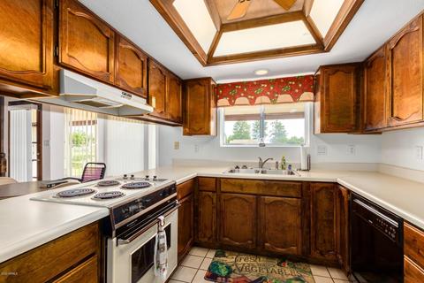 2101 E Vaughn Ave, Gilbert, AZ 85234 photo 16