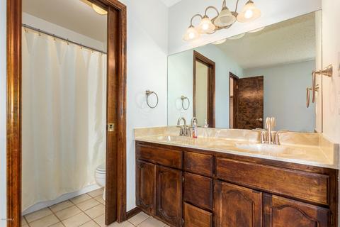 2101 E Vaughn Ave, Gilbert, AZ 85234 photo 37