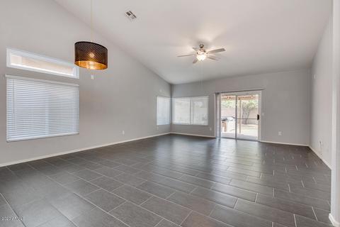 673 E Windsor Dr, Gilbert, AZ 85296 photo 5