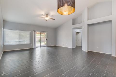 673 E Windsor Dr, Gilbert, AZ 85296 photo 4