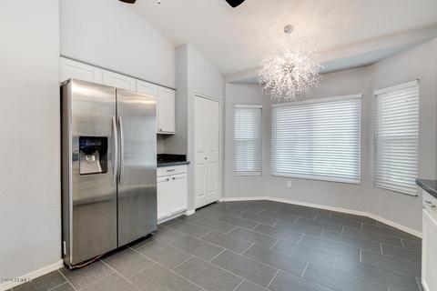 673 E Windsor Dr, Gilbert, AZ 85296 photo 12