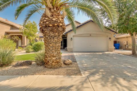 673 E Windsor Dr, Gilbert, AZ 85296 photo 1