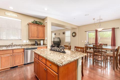 2847 S Key Biscayne Dr, Gilbert, AZ 85295 photo 8