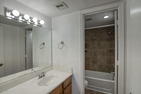 1880 E Morten Ave #103, Phoenix, AZ 85020 photo 18