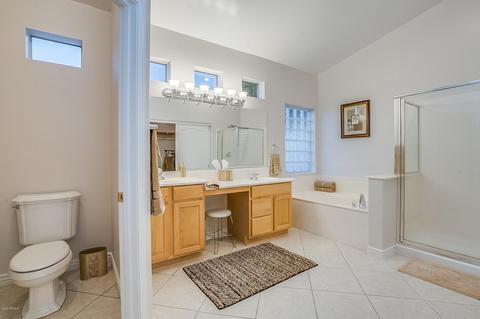 64 S Equestrian Ct, Gilbert, AZ 85296 photo 29