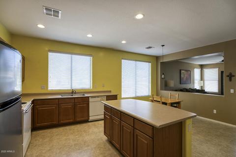 3003 W Dunbar Dr, Phoenix, AZ 85041 photo 5