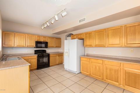 4215 E Tether Trl, Phoenix, AZ 85050 photo 15