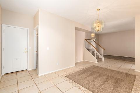 4215 E Tether Trl, Phoenix, AZ 85050 photo 9