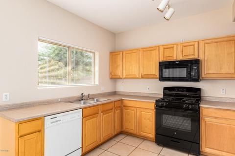 4215 E Tether Trl, Phoenix, AZ 85050 photo 16