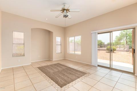 4215 E Tether Trl, Phoenix, AZ 85050 photo 18